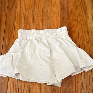 Amazon Essentials White Women's Skorts